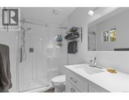 1350 Greenwood Way, French Creek, BC V9P1X1 Photo 30