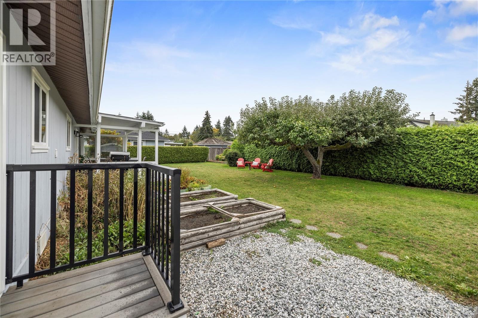 1350 Greenwood Way - 46
