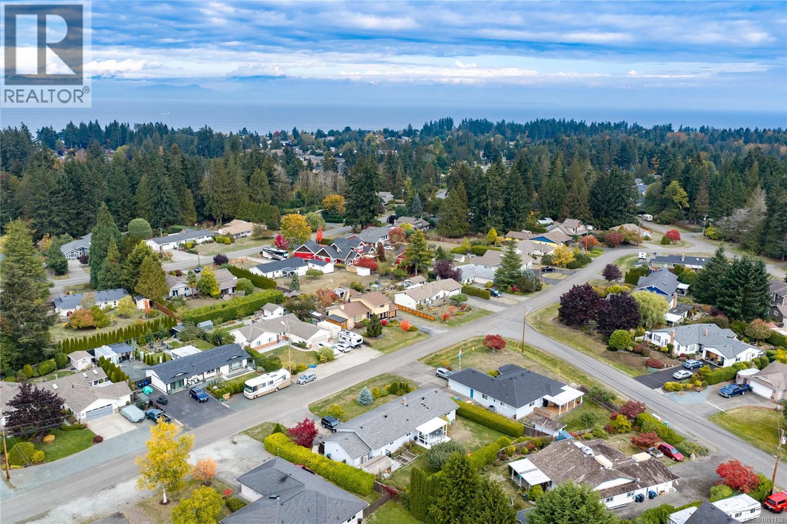 1350 Greenwood Way - 55
