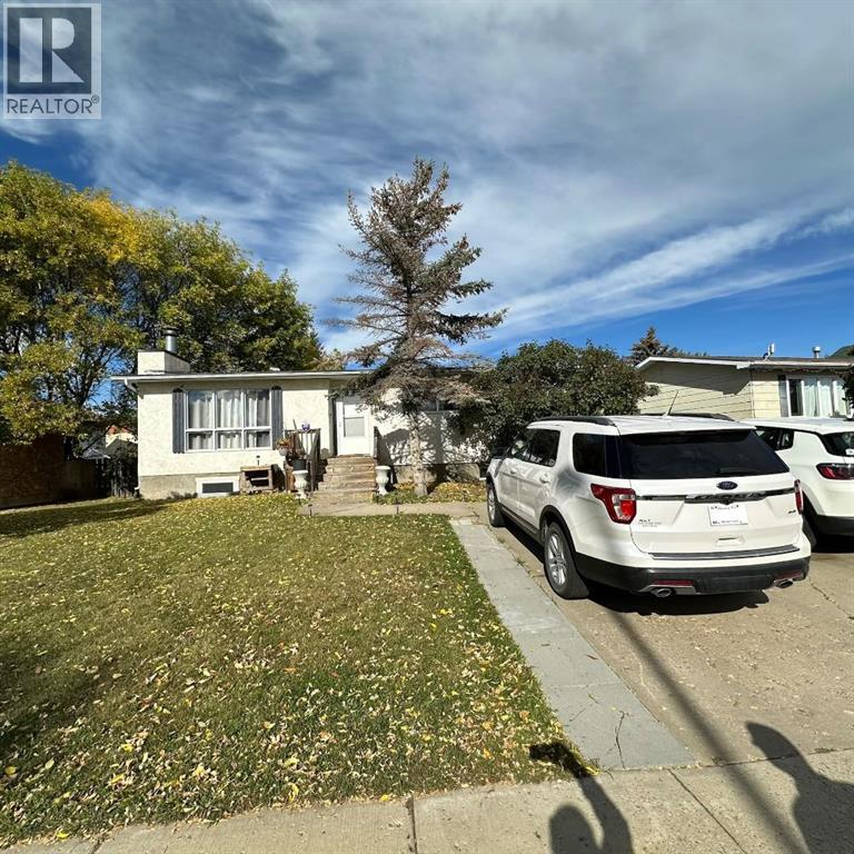 9120 96 Avenue - 1