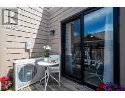 19 - 10 Carnation Avenue, Toronto, ON M8V0B8 Photo 22