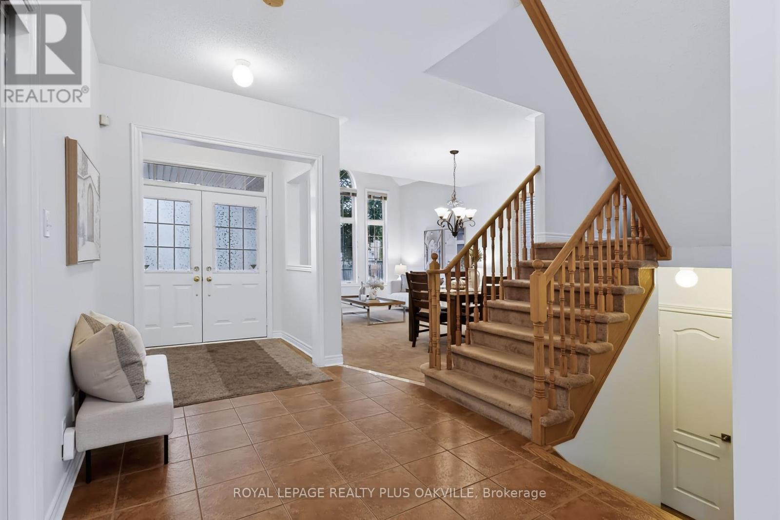 2254 Dunforest Crescent, Oakville, ON photo 19