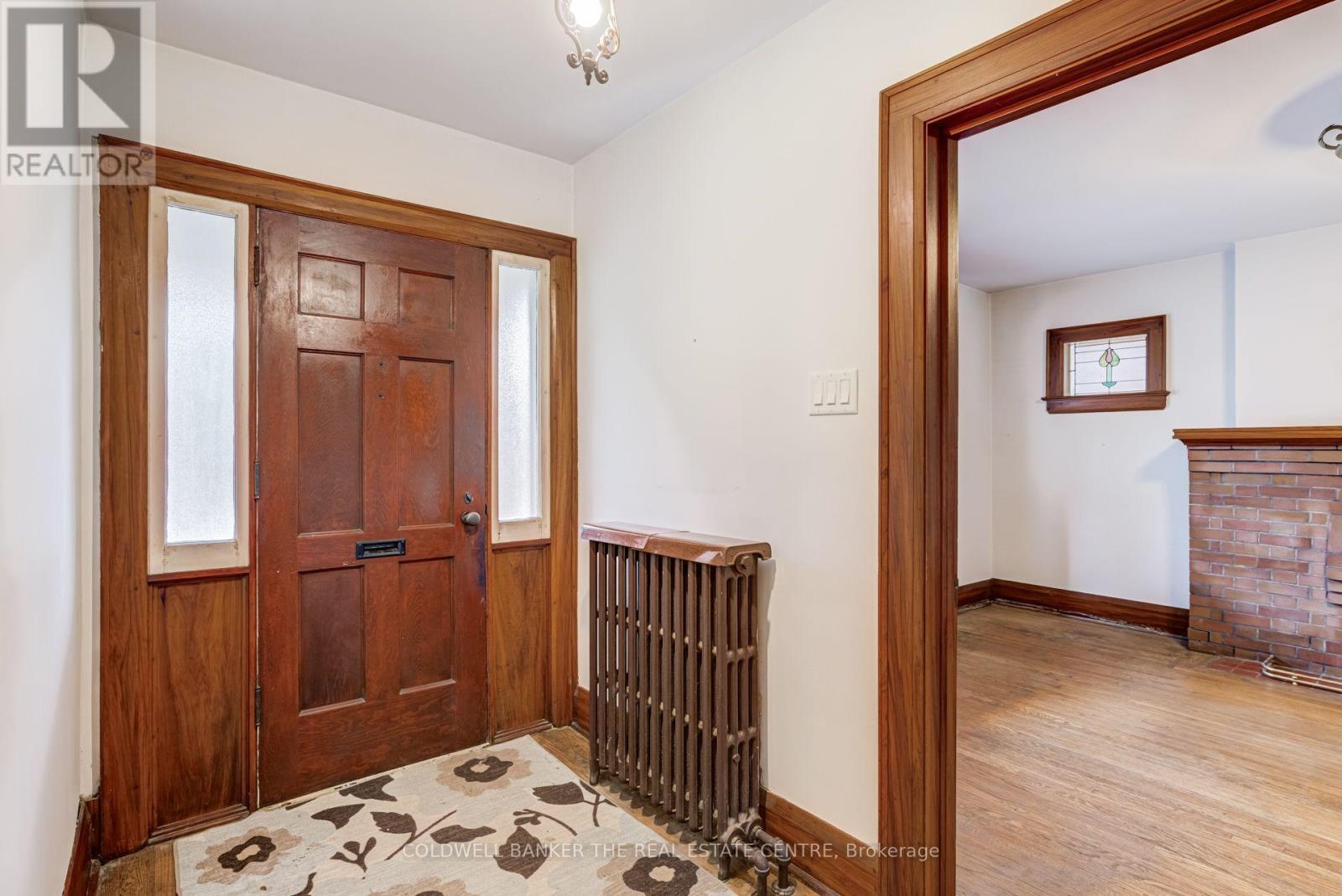 134 HARVIE AVENUE - 4