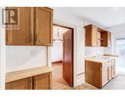 134 Harvie Avenue, Toronto, ON M6E4K3 Photo 13