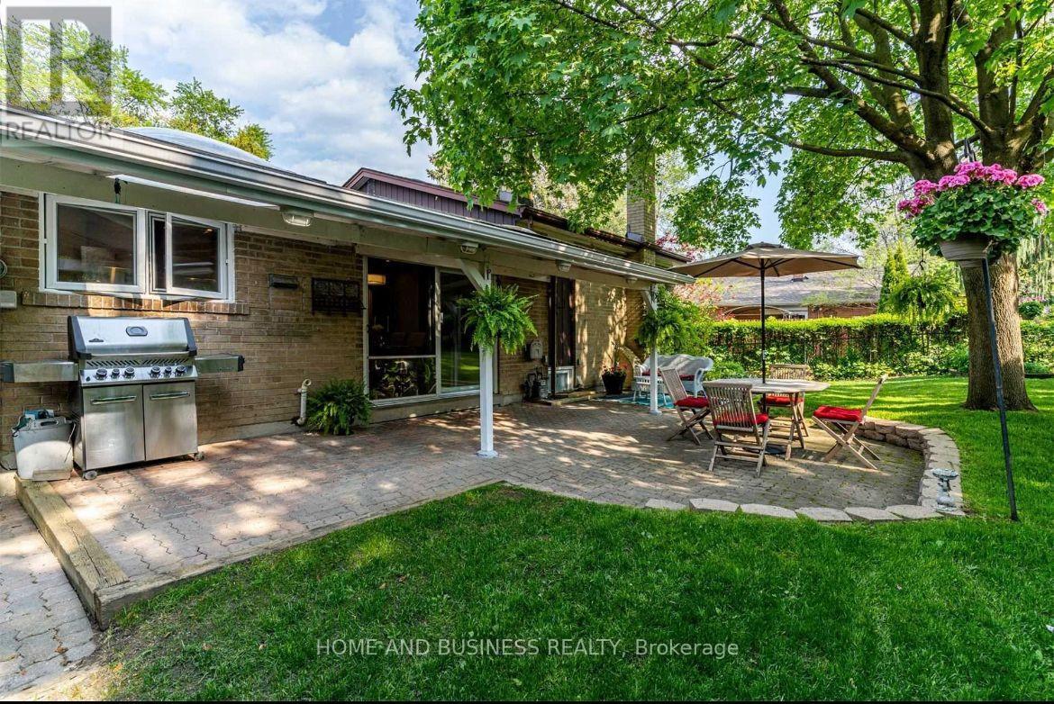 3668 THE CREDIT WOODLANDS ROAD - 2