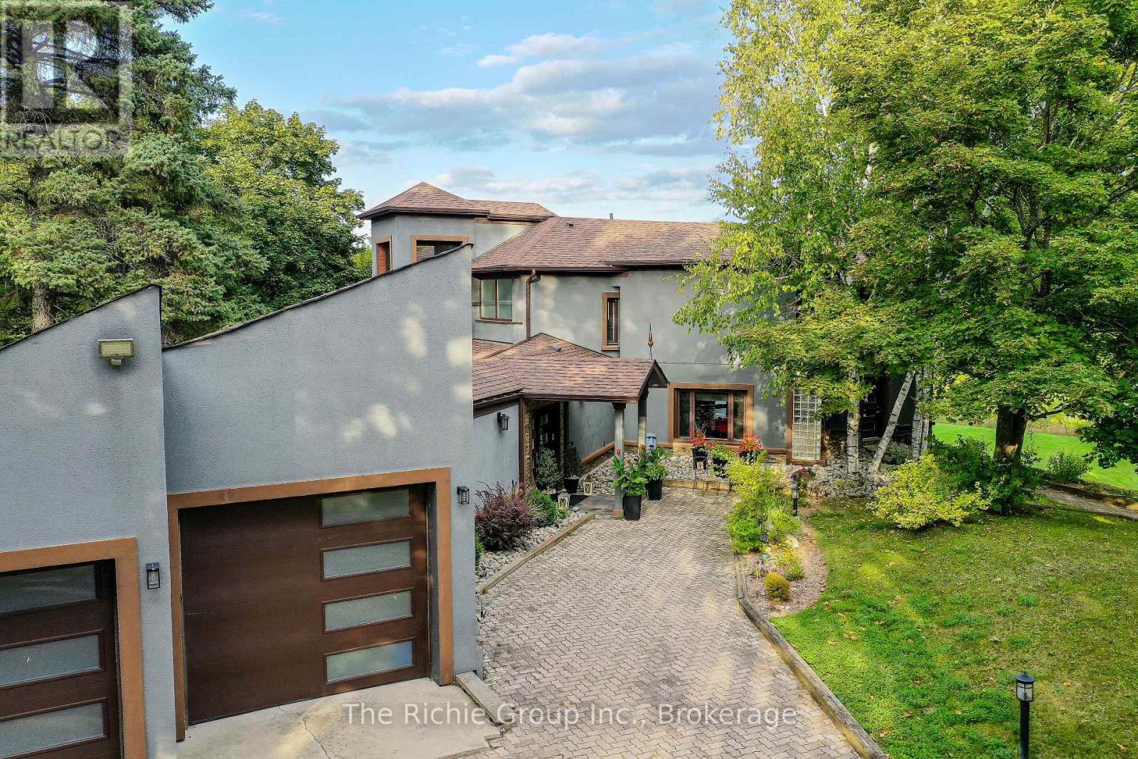 21 Bartley Drive, Caledon, ON