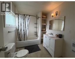 1009 95 Avenue, Dawson Creek, BC V1G1H9 Photo 9