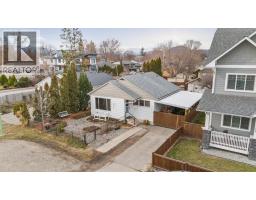  2284 Aberdeen Street, Kelowna