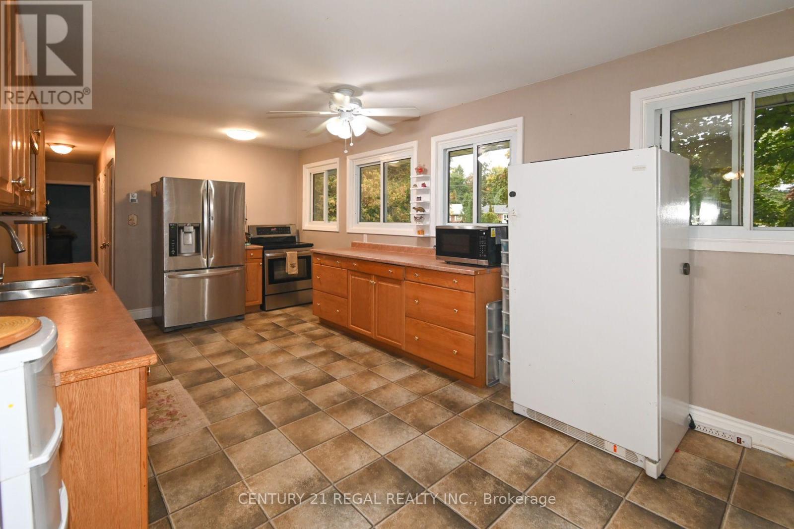 65 CAMERON STREET - 7