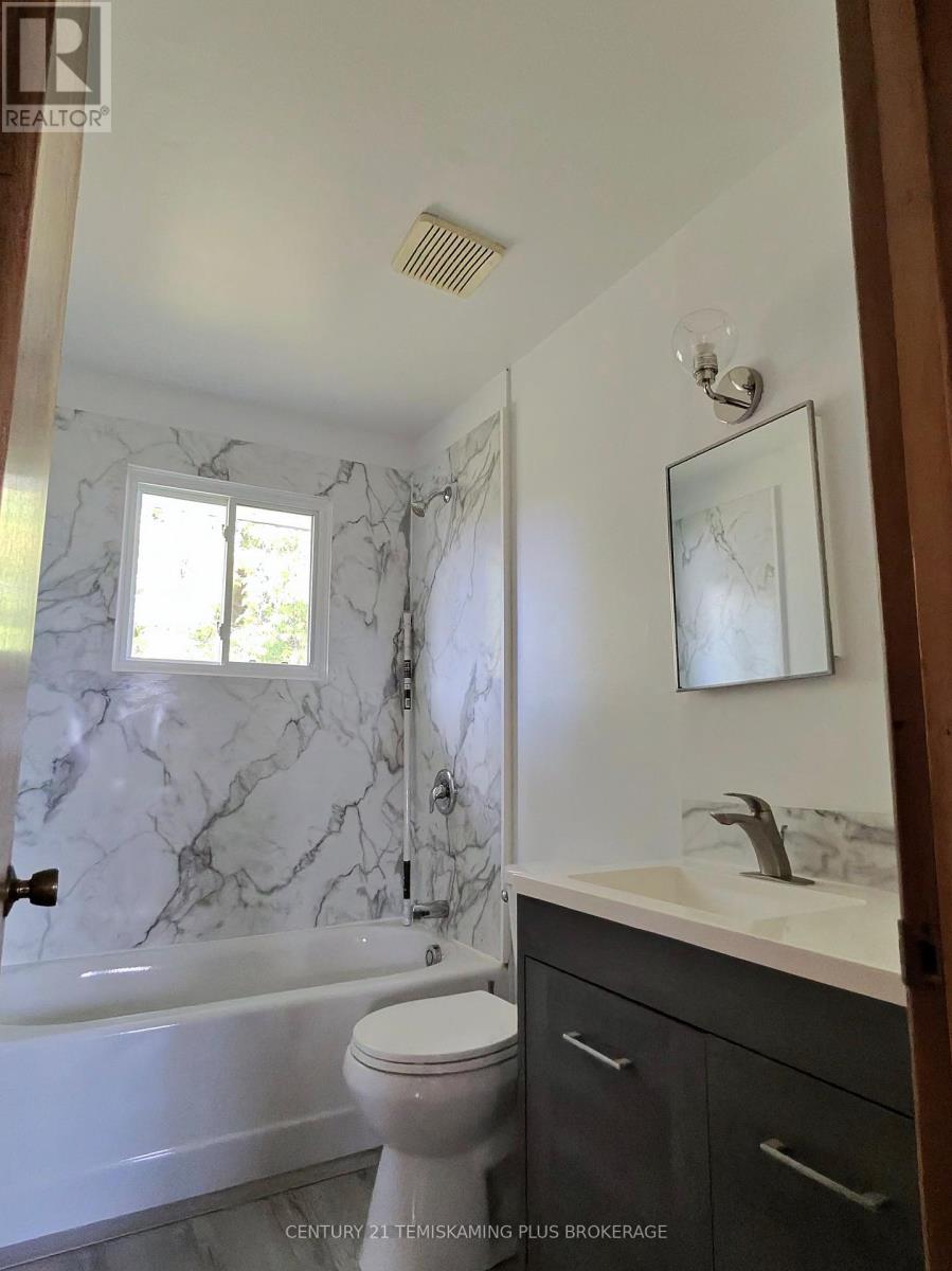 228 MERIDIAN AVENUE - 21