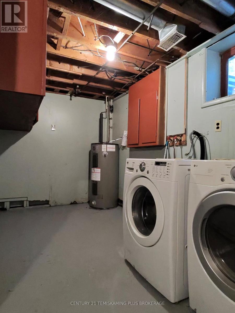228 MERIDIAN AVENUE - 24