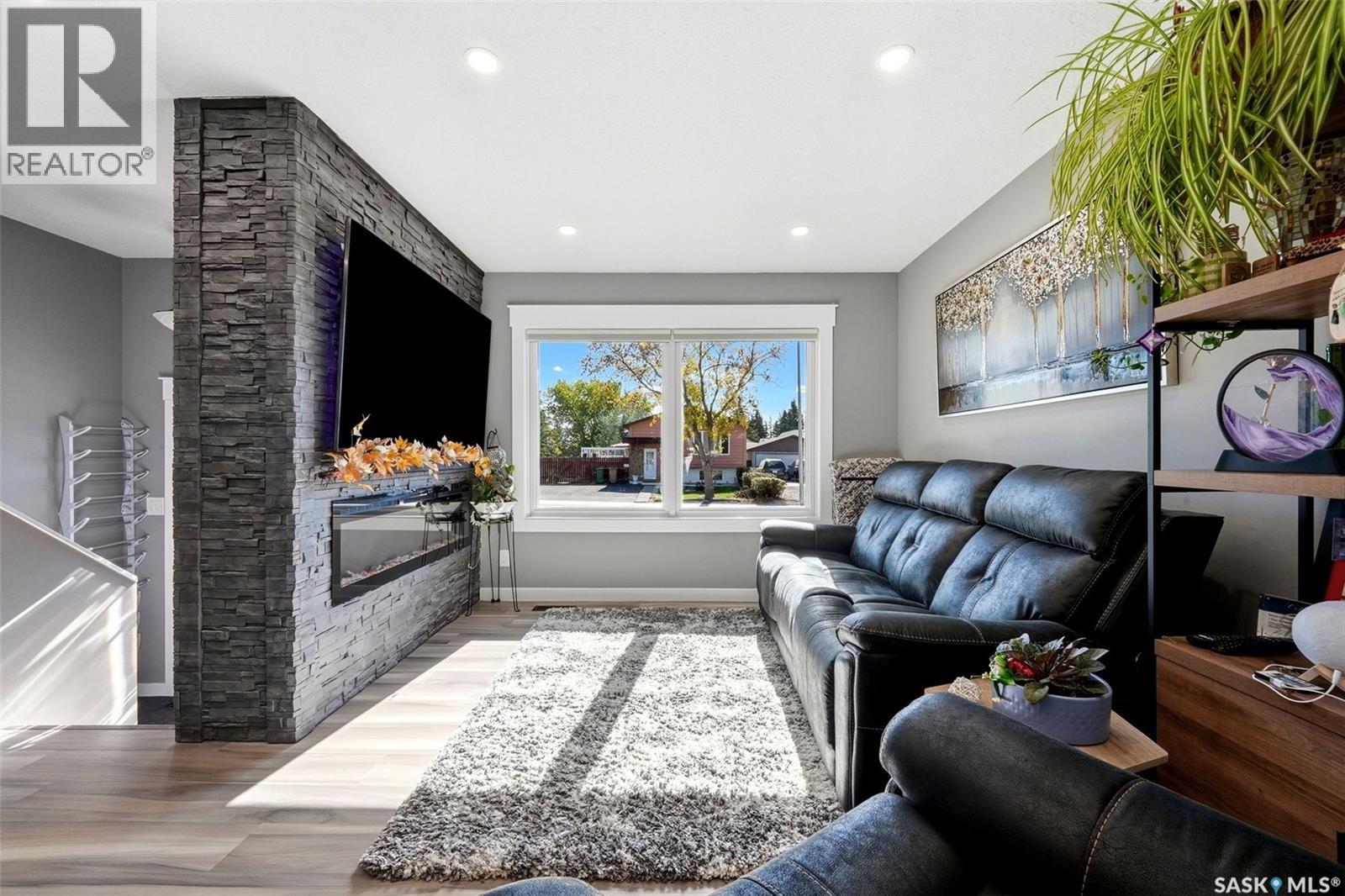 6702 Whelan DRIVE - 5