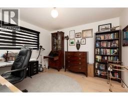 426 Normandy Road S - photo 19