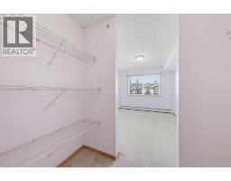 313, 380 Marina Drive - photo 16