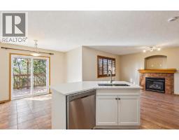 8226 Saddleridge Drive NE - photo 11