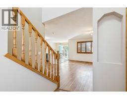 8226 Saddleridge Drive NE - photo 4