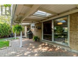3668 The Credit Woodlands Road, Mississauga, ON L5C2K9 Photo 8