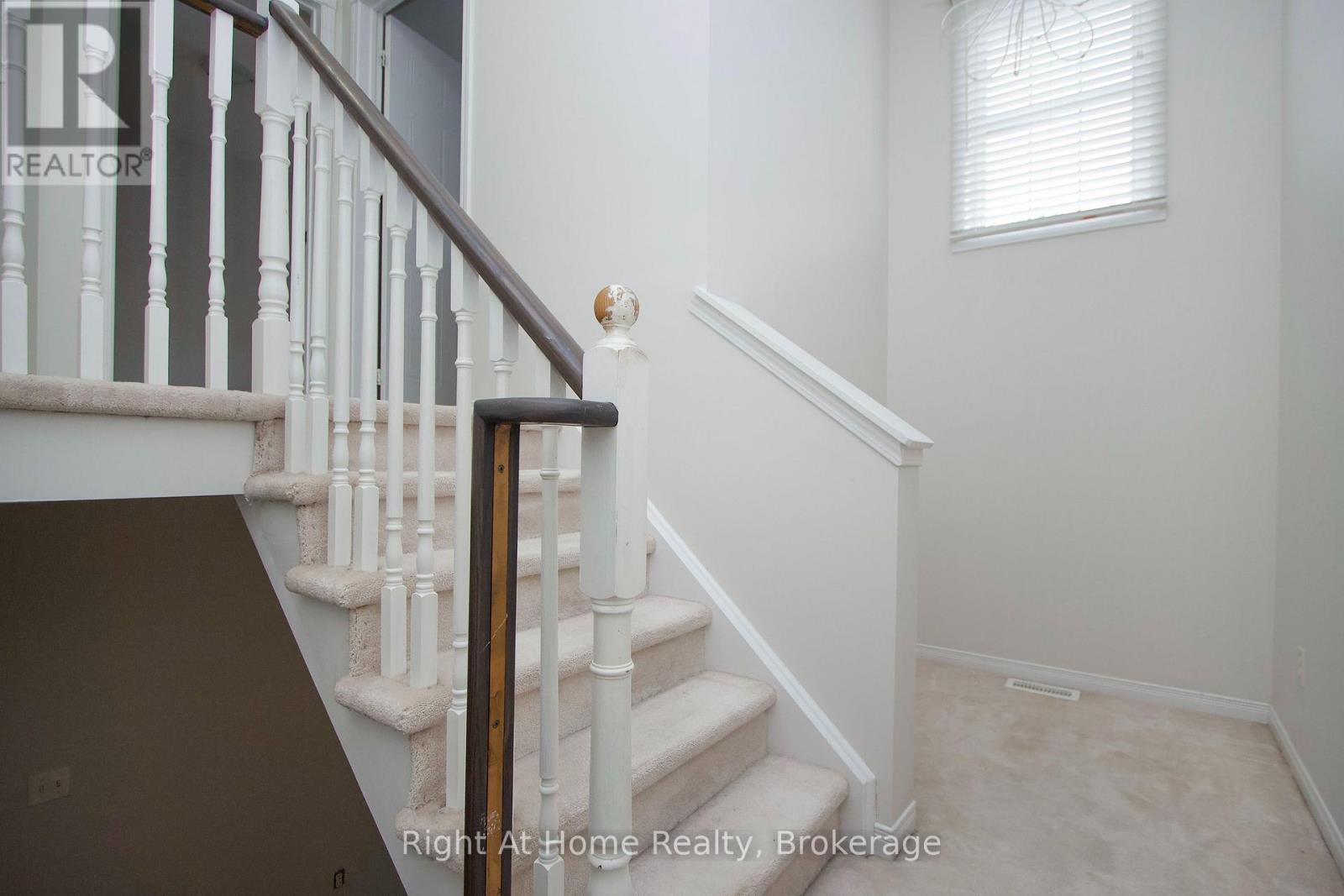 1263 Gyatt Crescent, Oshawa, ON photo 17