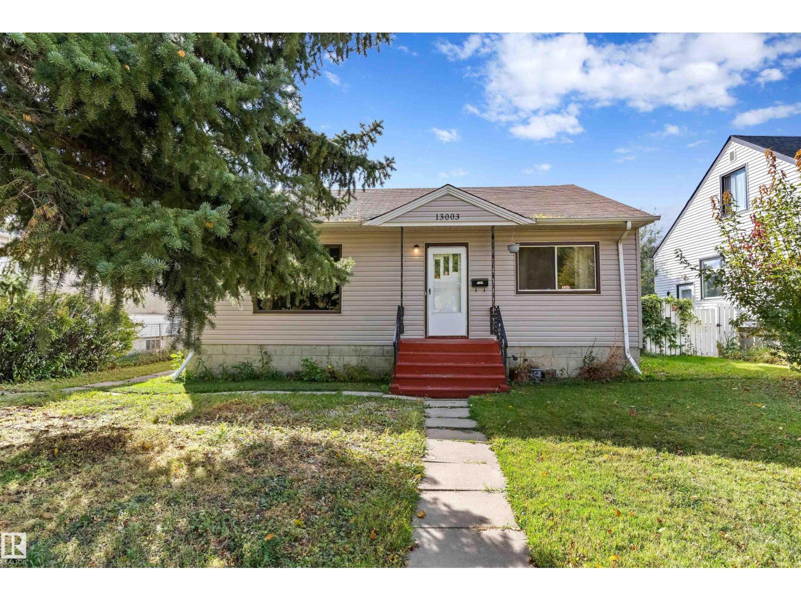 13003 Sherbrooke Avenue NW, Sherbrooke — photo 2 of 30: Property photo