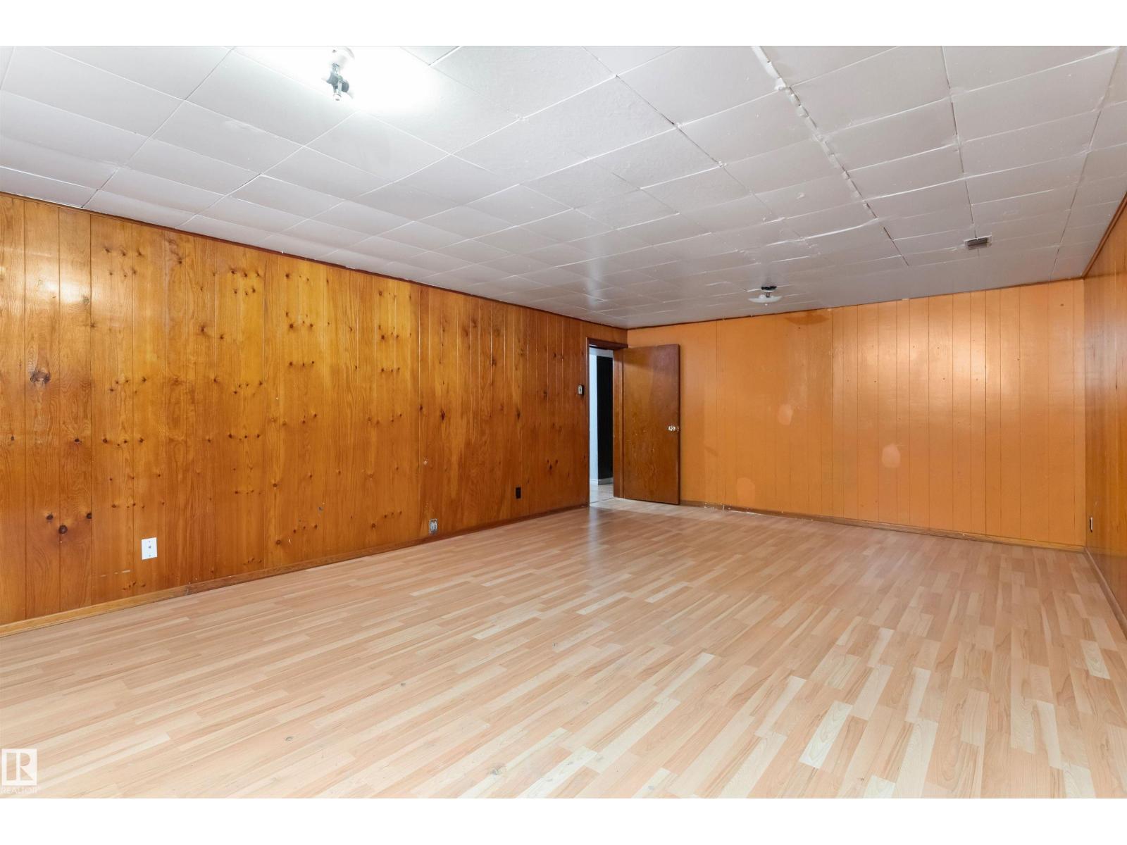 13003 Sherbrooke Avenue NW, Sherbrooke — photo 26 of 30: Property photo