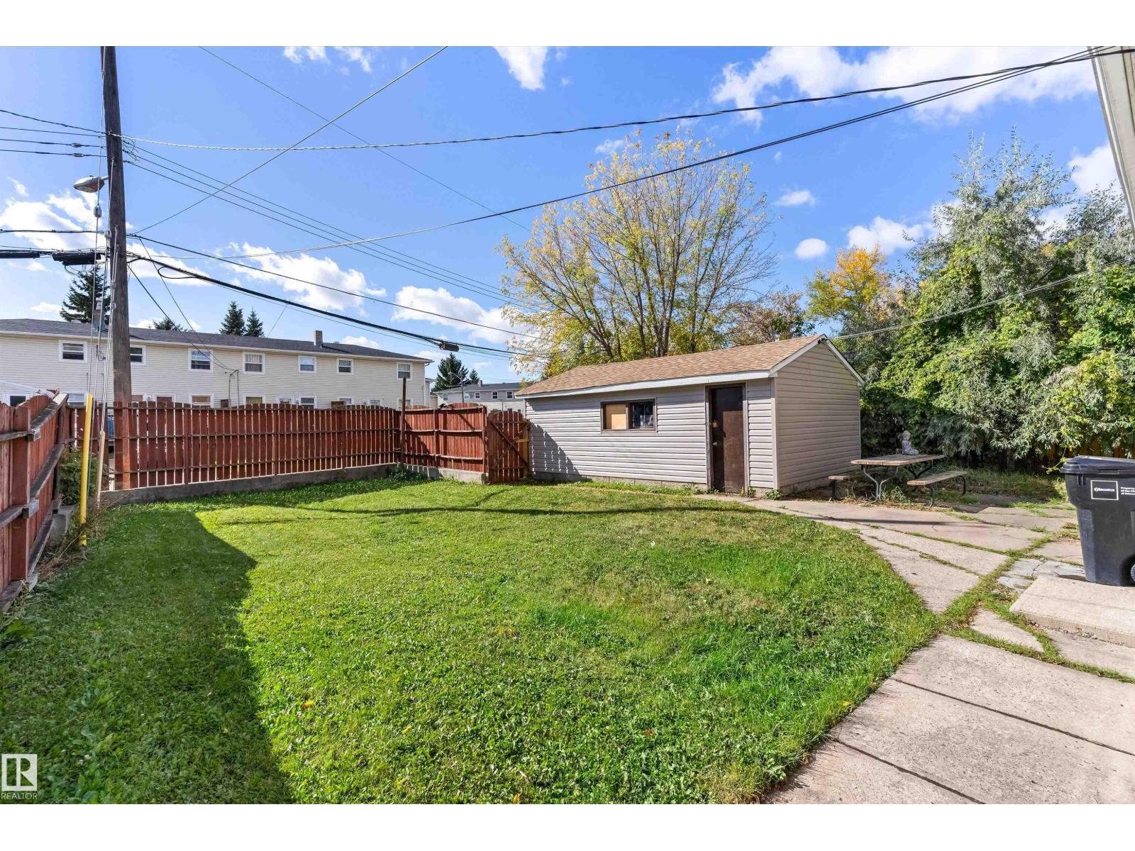 13003 Sherbrooke Avenue NW, Sherbrooke — photo 30 of 30: Property photo