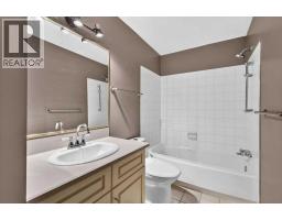 214, 723 57 Avenue SW - photo 32
