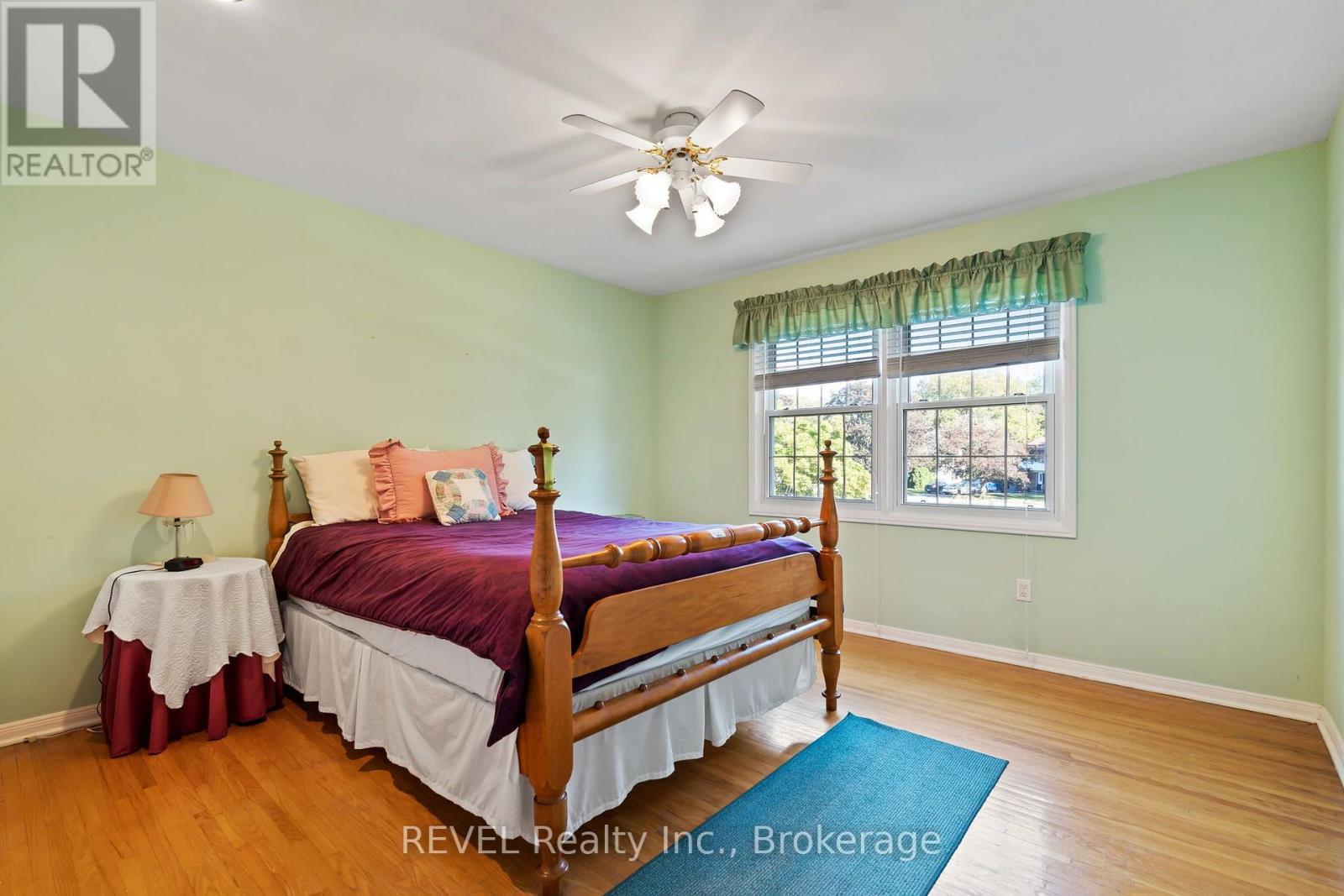 3839 POTTER HEIGHTS - 22