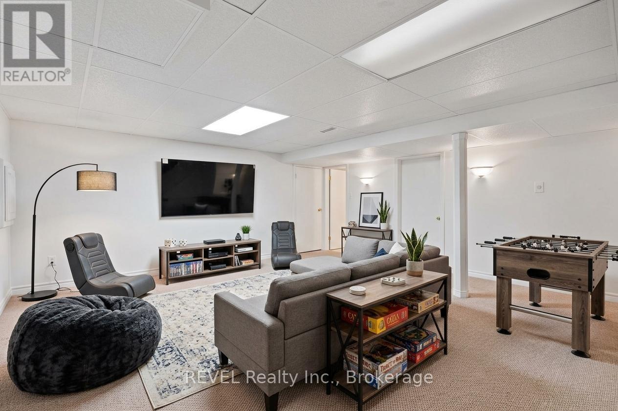 3839 POTTER HEIGHTS - 28