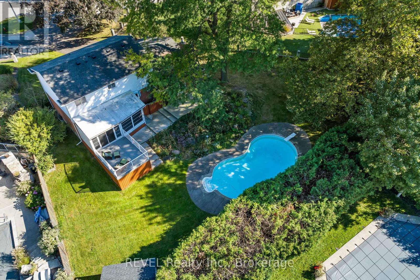 3839 POTTER HEIGHTS - 34