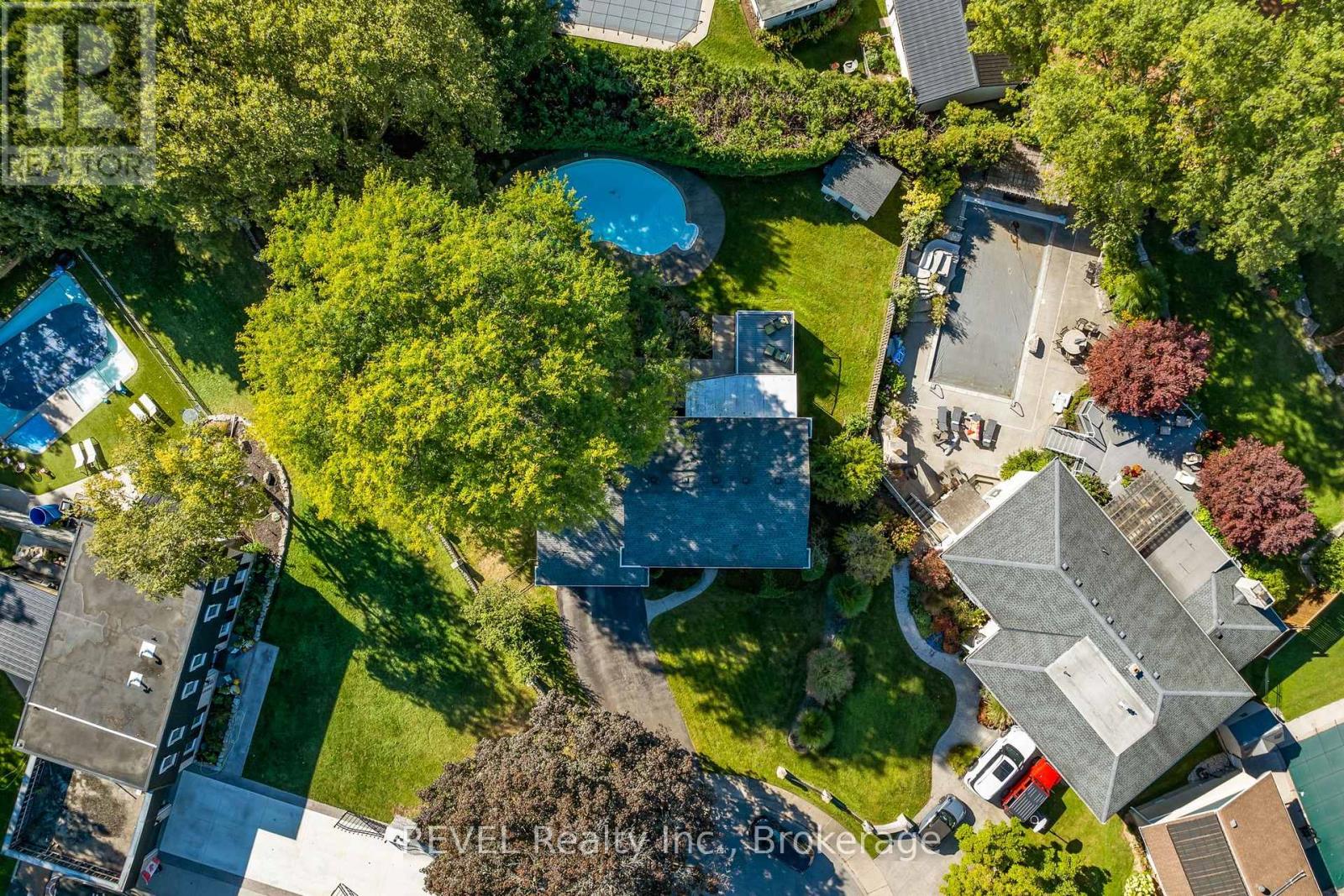 3839 POTTER HEIGHTS - 39