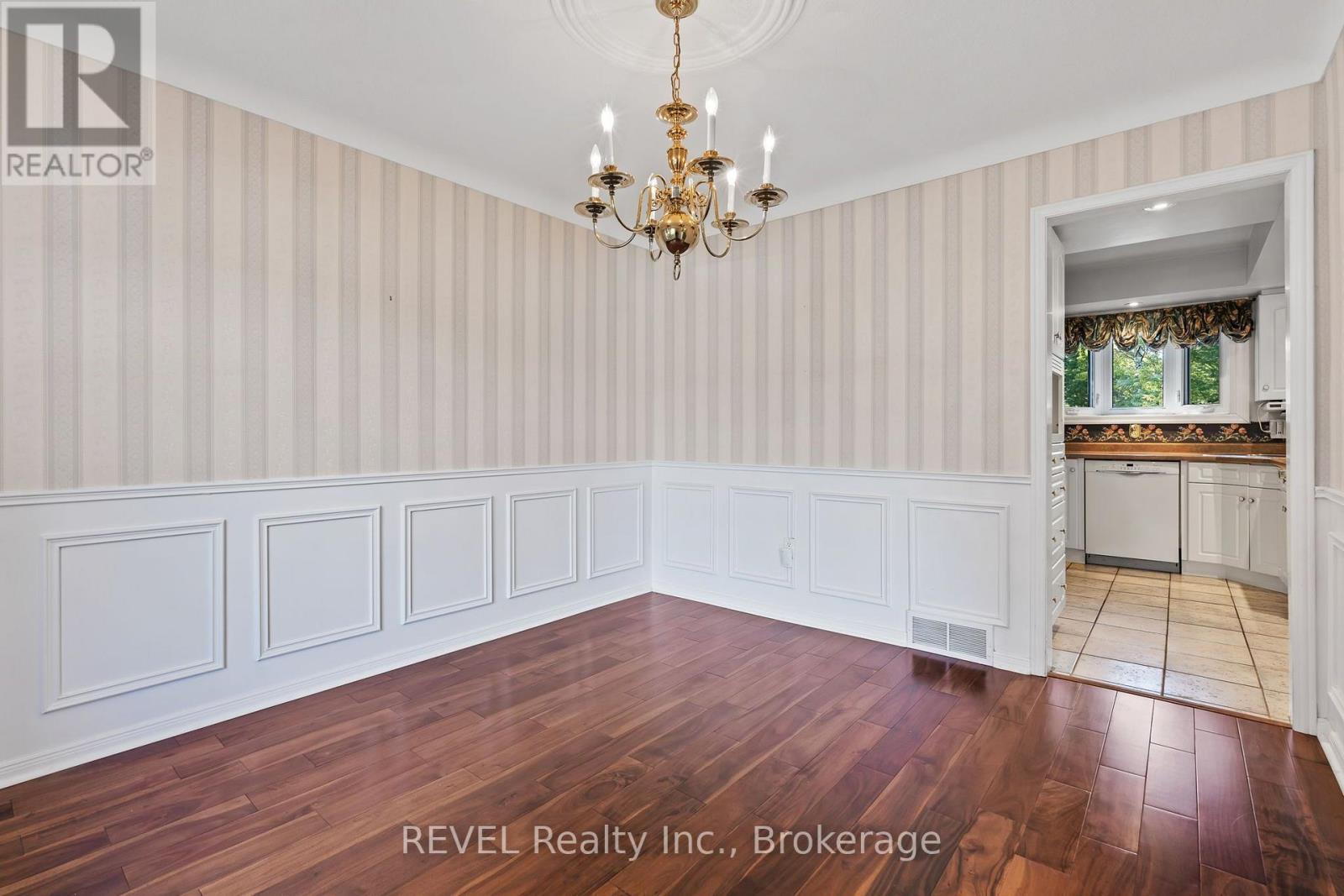 3839 POTTER HEIGHTS - 8