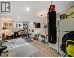 1359 Grosvenor Place, Castlegar, BC V1N3X8 Photo 34