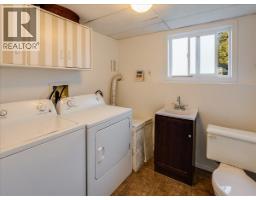 1359 Grosvenor Place, Castlegar, BC V1N3X8 Photo 36