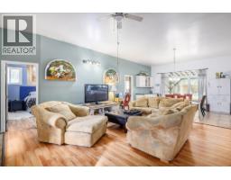 4pc Bathroom - 6350 33 Highway Unit# 22, Beaverdell, BC V0A1H0 Photo 6