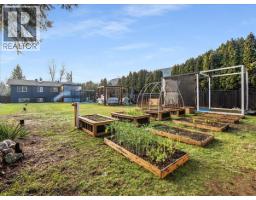 1359 Grosvenor Place, Castlegar, BC V1N3X8 Photo 59