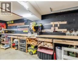 1359 Grosvenor Place, Castlegar, BC V1N3X8 Photo 39