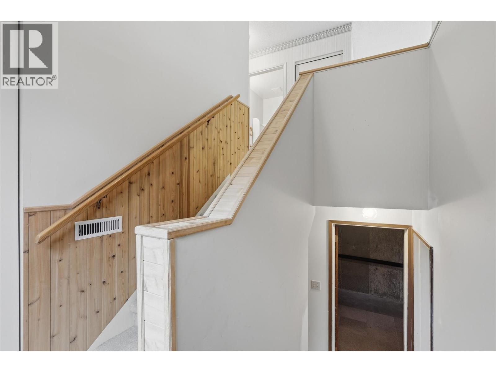 6011 Dallas Drive - 18