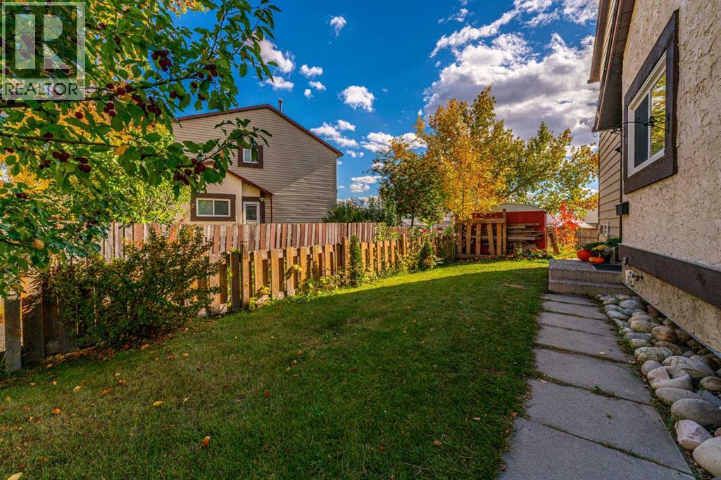 5631 1 Avenue SE - 4