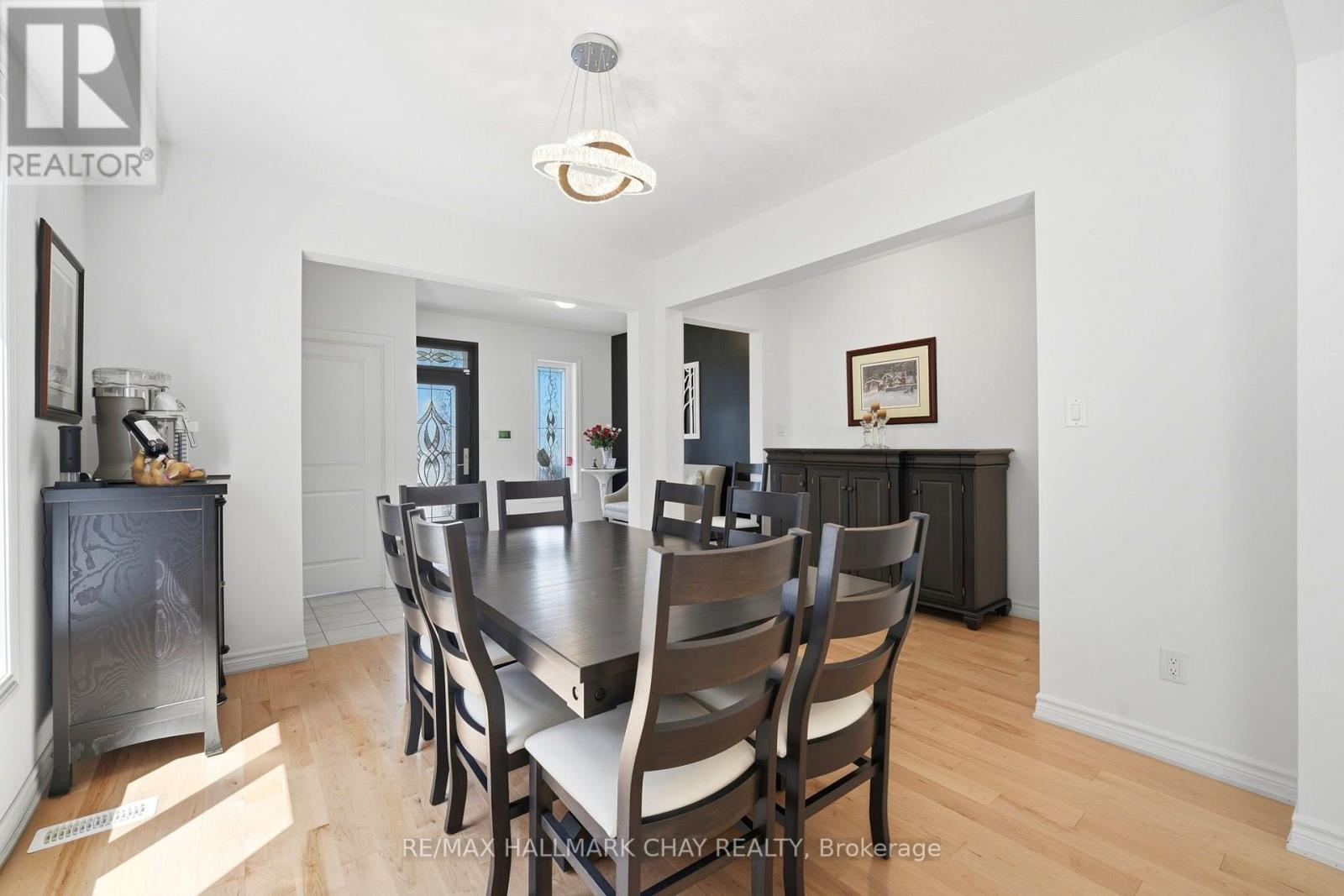 113 Strachan Trail, New Tecumseth photo 18