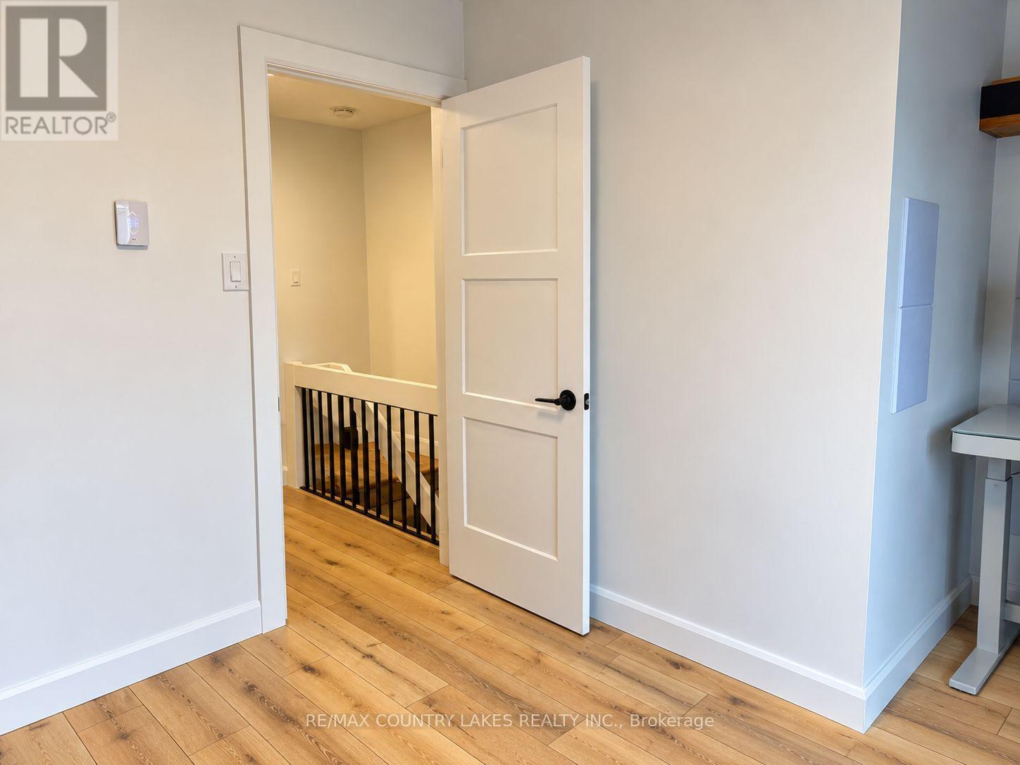 18-2 Paradise Boulevard, Ramara photo 16