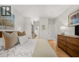 1104, 1104 Lake Fraser Court SE - photo 15