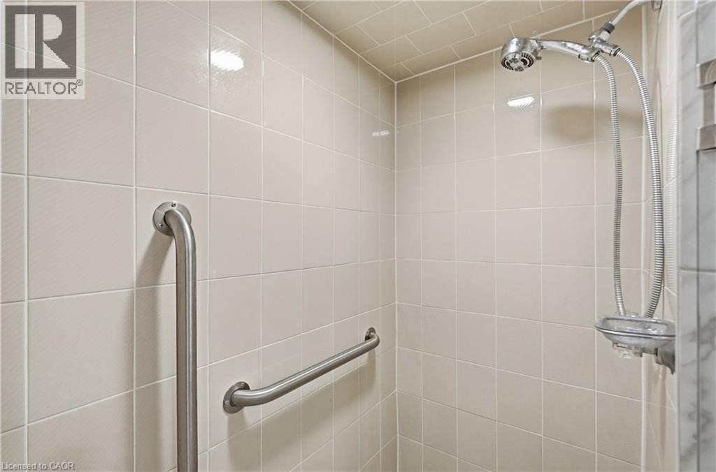 #601 49 ROBINSON Street - 20