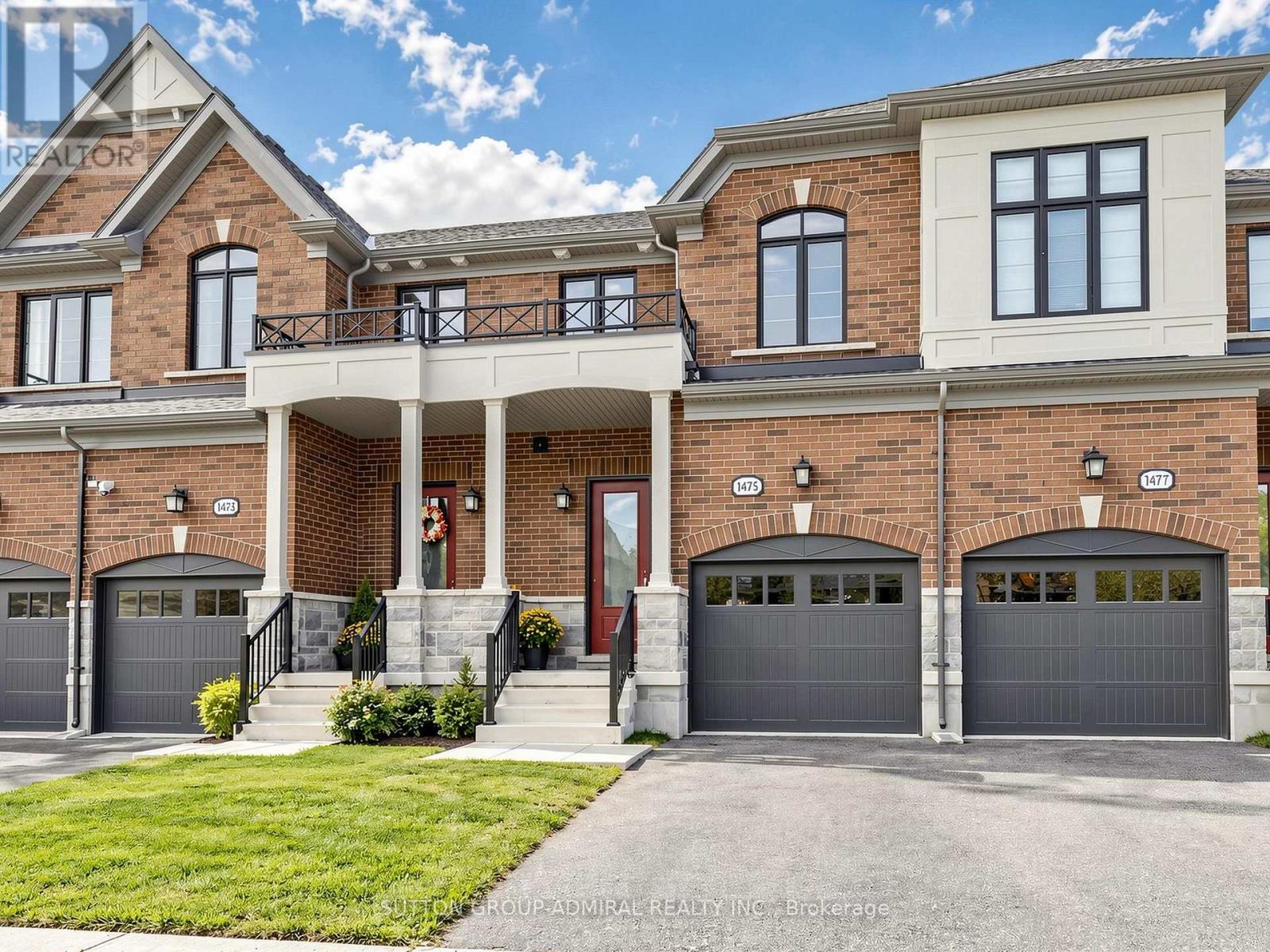 1475 BLACKMORE STREET - 2
