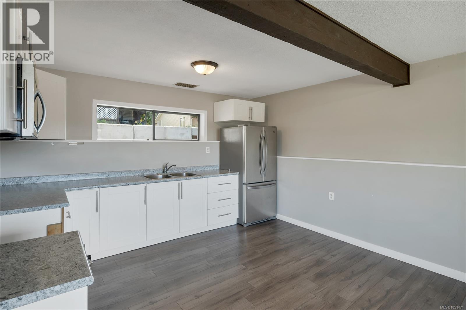 531 Savary Cres - 28