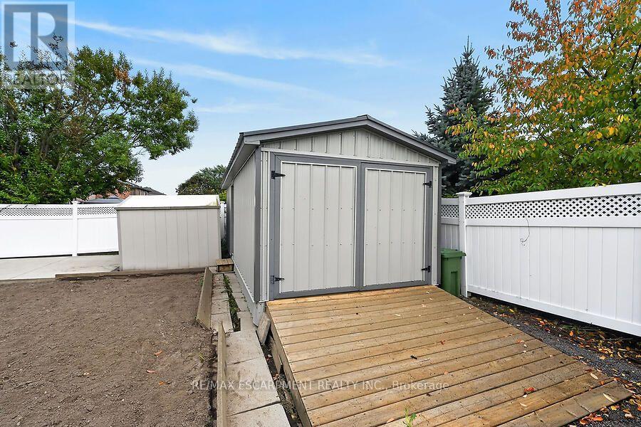 166 Toby Crescent, Hamilton, ON photo 26