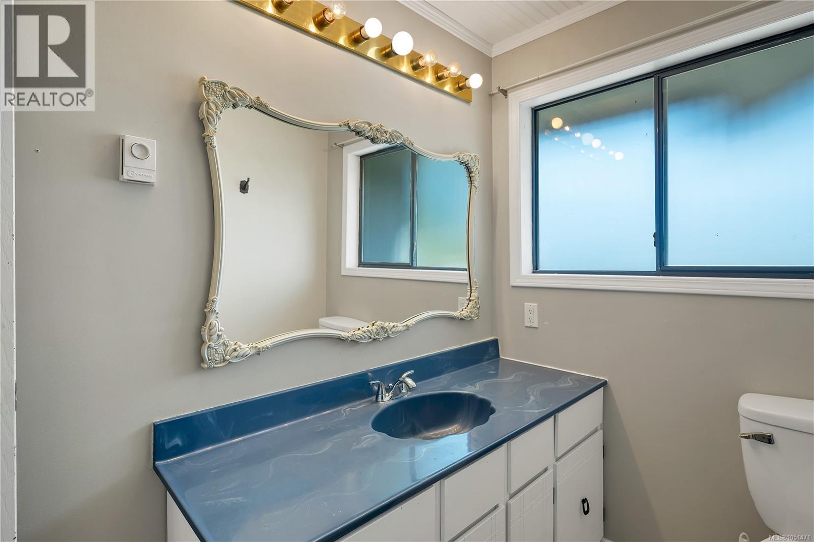 531 Savary Cres - Image 24