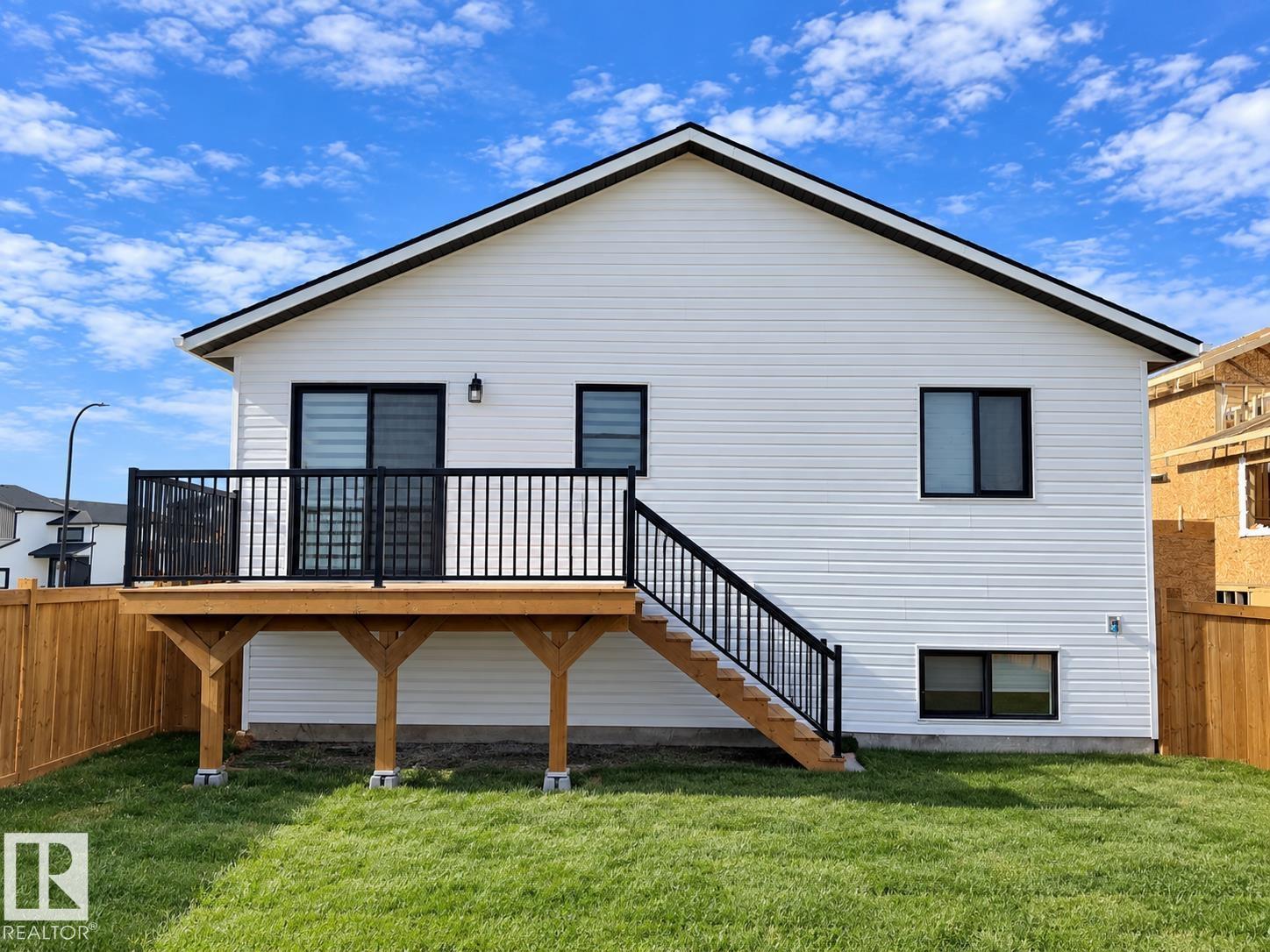 305 Fundy WY - 29