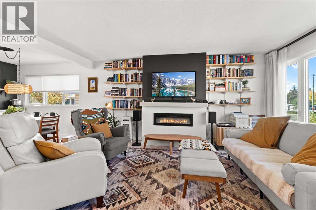 4939 42 Street - 5