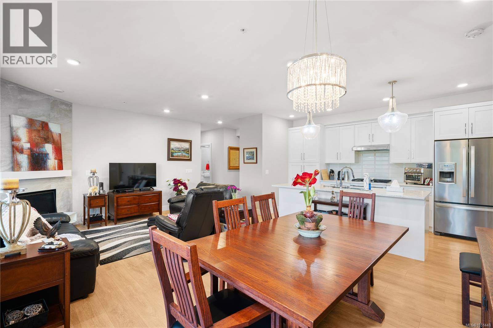 #205 741 Travino Lane - Image 9