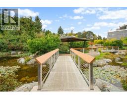 205 741 Travino Lane, Saanich, BC V8Z0G3 Photo 57